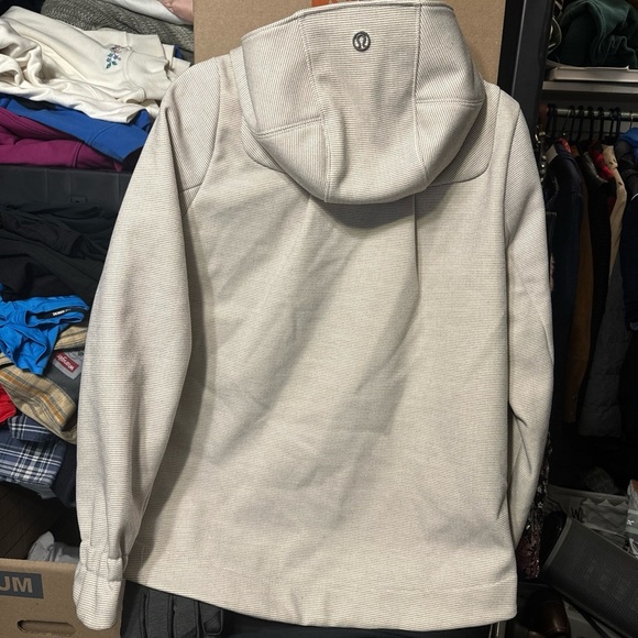 Womens Cream Lululemon Studio Angel Wing Hooded Coat Size 8 EUC - Picture 3 of 8